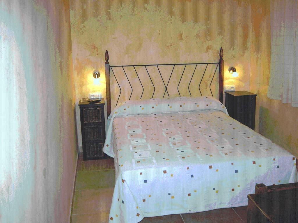 Hostal Valle Del Iregua Albelda De Iregua Oda fotoğraf